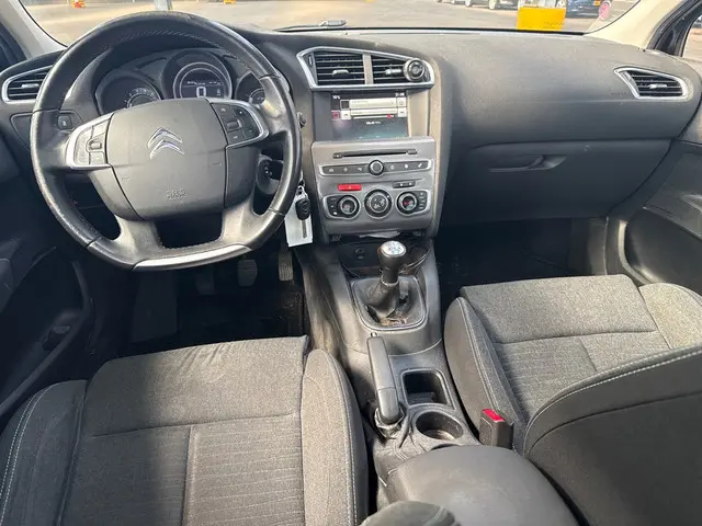 Citroën C4 1.2 PureTech Feel Collection 2017 Benzine 6