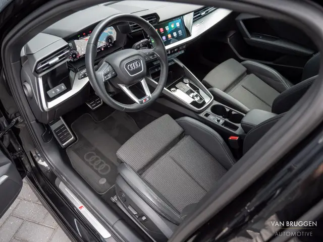Audi A3 Limousine 35 TFSI S-Line 2022 Benzine 10
