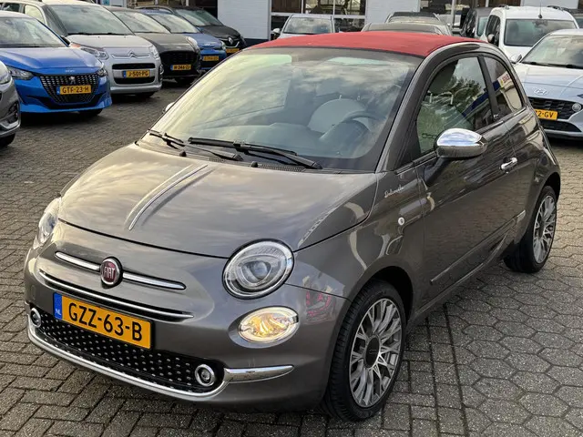 Fiat 500C 1.0 Hybrid Club 2022 Benzine 11