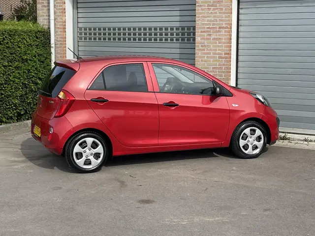 Kia Picanto 1.0 CVVT ISG Comfort Pack 2014 Benzine 6
