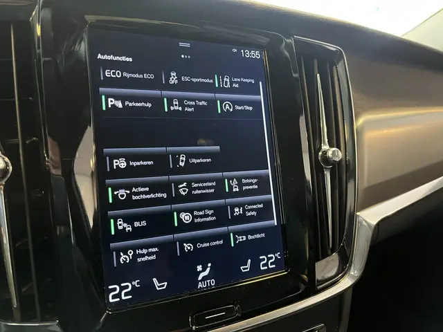 Volvo S90 T5 Momentum Intro Line 2017 Benzine 19