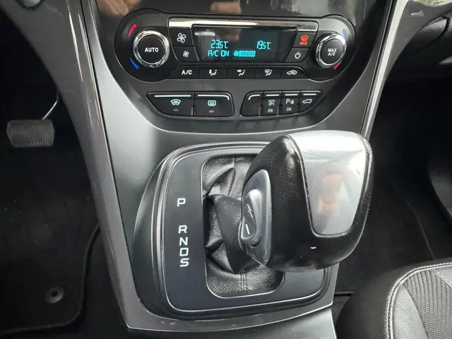 Ford Kuga 1.6 Titanium 4WD AUTOMAAT!! 2013 Benzine 15