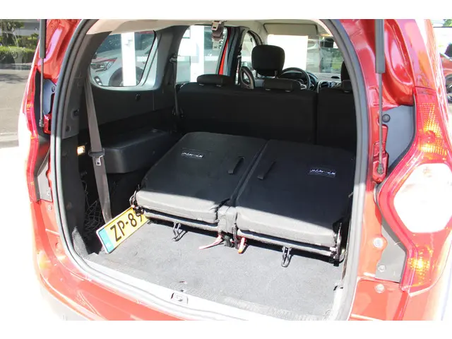 Dacia Lodgy 1.3 TCe Tech Road 7p. 2019 Benzine 13