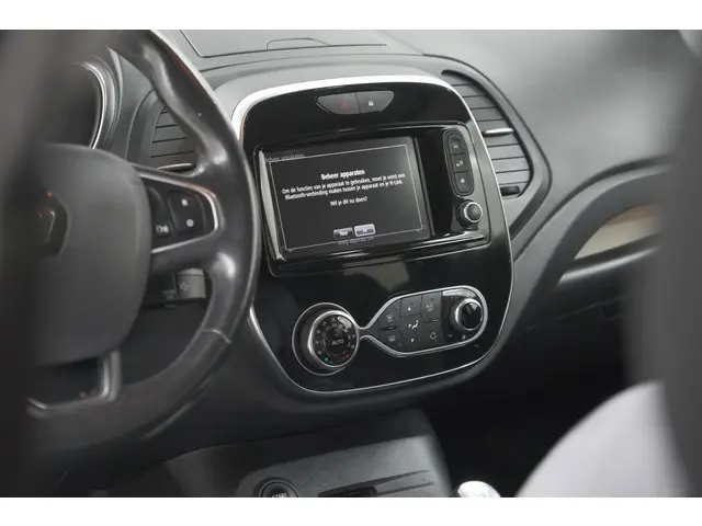 Renault Captur TCe 90 Intens 2019 Benzine 52