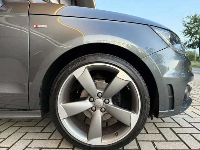 Audi A1 1.2 TFSI Pro Line S 2012 Benzine 23