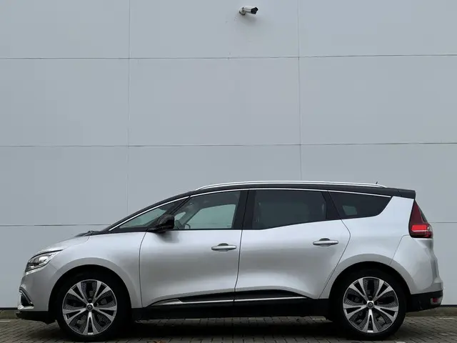 Renault Grand Scénic 1.3 TCe Bose 2019 Benzine 13