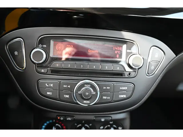 Opel Corsa 1.2 2017 Benzine 15