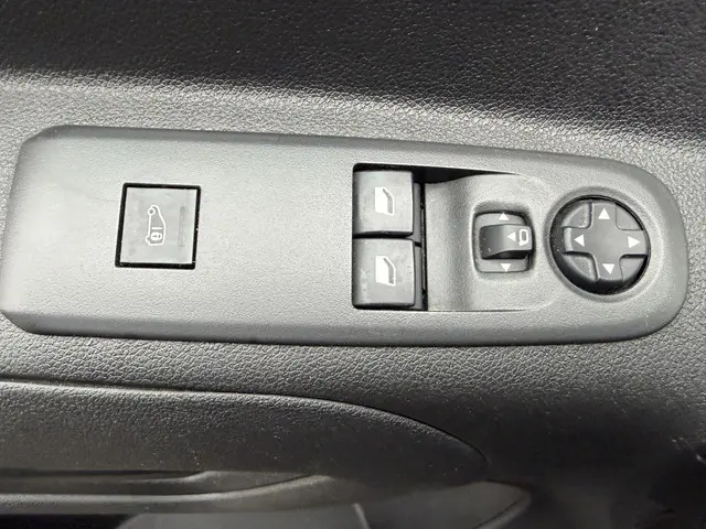 Opel Combo 1.5D 100PK Euro 6 L1H1 2021 Diesel 40