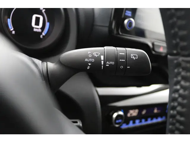 Toyota Yaris Cross 1.5 Hybrid 2023 Hybride Benzine 30