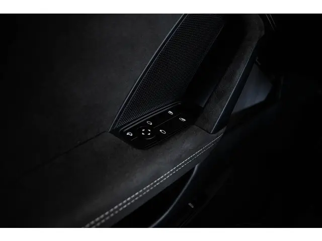 Porsche 911 3.0 Carrera 4 GTS 2022 Benzine 51