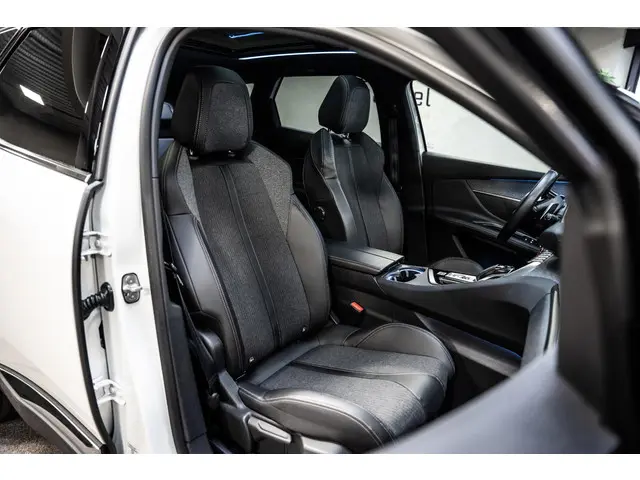 Peugeot 3008 1.6 e-THP GT Line 2018 Benzine 13