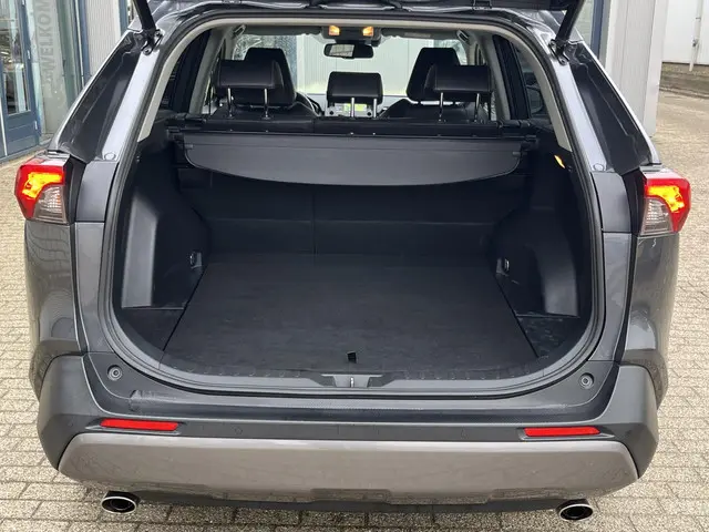 Toyota RAV4 2.5 Hybrid AWD Style 2022 Hybride Benzine 23