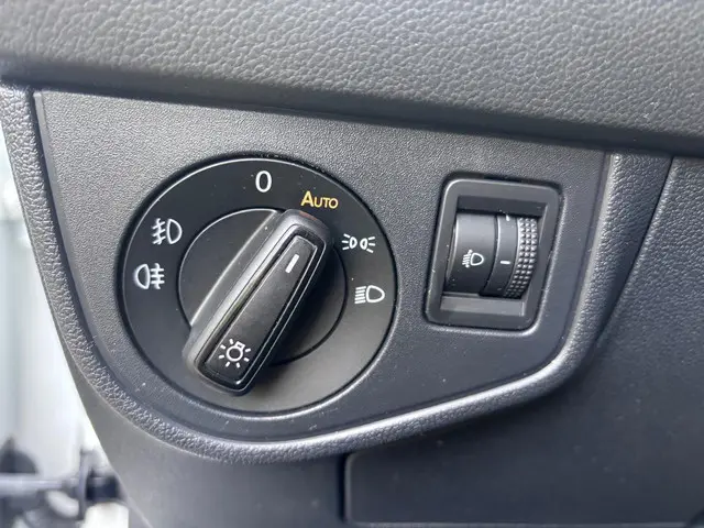 Volkswagen Polo 1.0 TSI Highline R-line 2018 Benzine 23