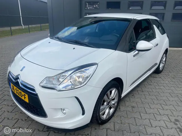 DS DS 3 1.2 PureTech So Chic 2015 Benzine 10