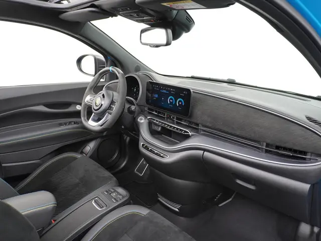 Abarth 500e Cabrio Turismo Scorpion 2023 Elektrisch 44