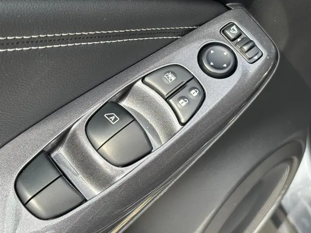 Nissan Juke Hybrid 143 N-Connecta 2022 Hybride Benzine 43