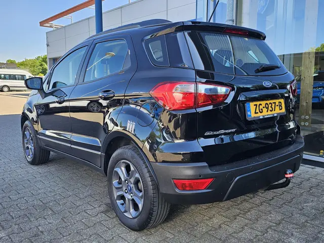 Ford EcoSport 3