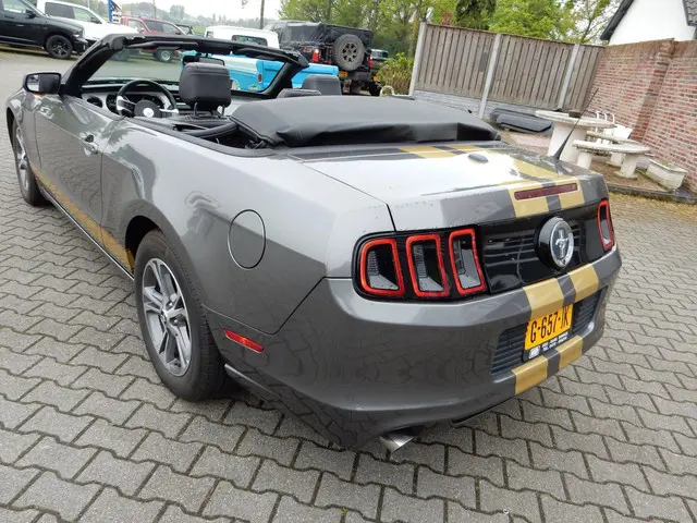 Ford Mustang USA 3.7 V6 2014 Benzine 6