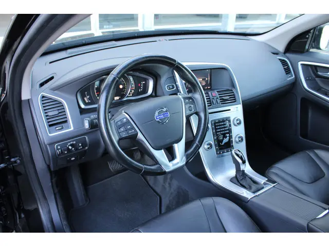Volvo XC60 T5 Automaat Polar+ 2018 Benzine 12