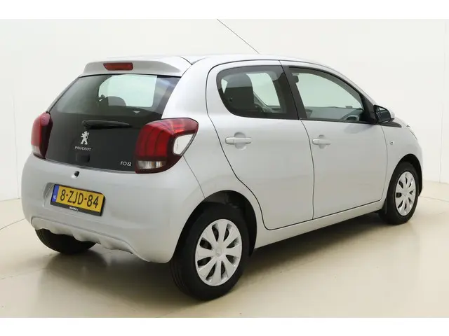 Peugeot 108 2