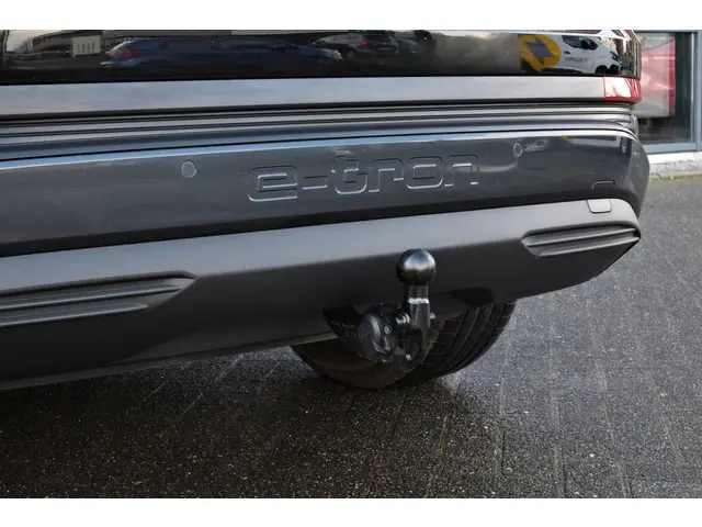 Audi Q4 e-tron 45 quattro 77 kWh 2023 Elektrisch 16