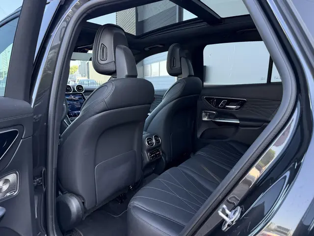 Mercedes-Benz GLC 400e 4M AMG 2023 Hybride Benzine 8