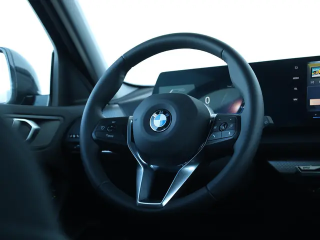 BMW 1 Serie 120 M Sport Design Edition 2025 Benzine 26