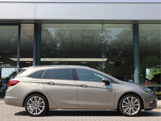Opel Astra Sports Tourer 1.4 Innovation 2016 Benzine 5