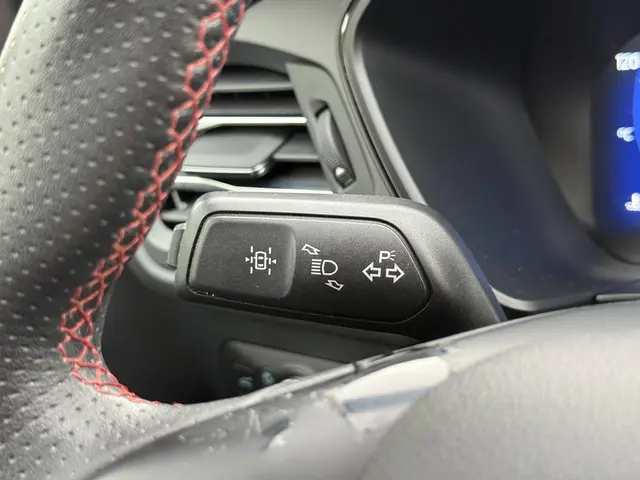 Ford Kuga 2.5 PHEV ST-Line X 2021 Hybride Benzine 12