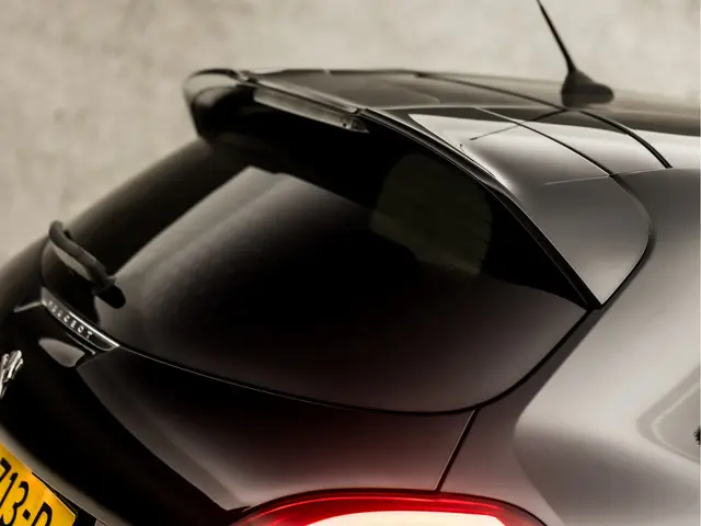 Peugeot 208 1.2 PureTech Sport 2019 Benzine 27