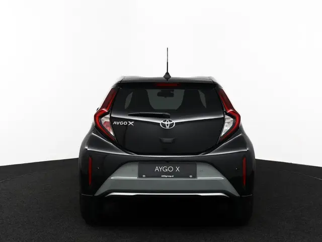Toyota Aygo X 1.0 VVT-i MT Envy 2024 Benzine 42