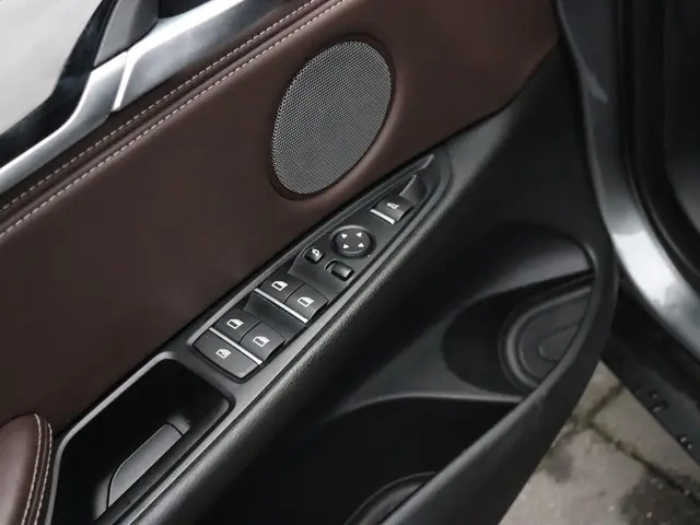 BMW X5 xDrive40e iPerformance 2015 Hybride Benzine 19