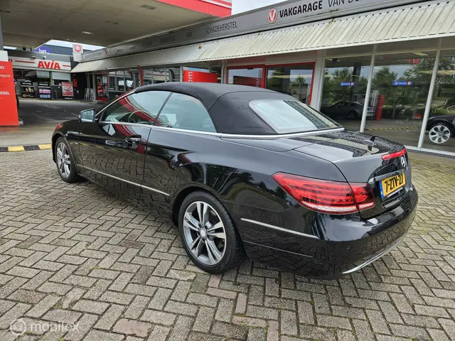 Mercedes-Benz E-Klasse Cabrio 200 Ambition 2014 Benzine 3