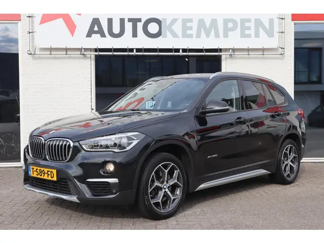 BMW X1 xDrive20i HIGH EXECUTIVE 2017 Benzine