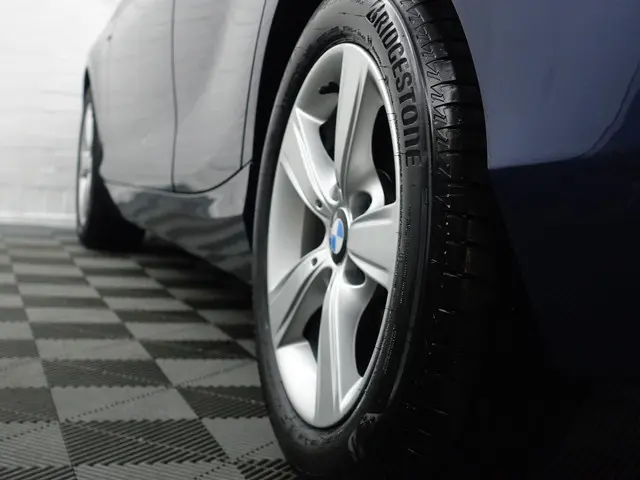BMW 1 Serie 114i EDE High Executive 2013 Benzine 28