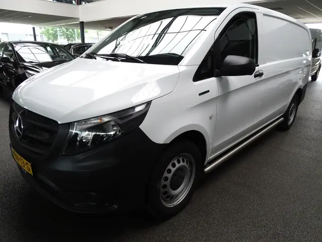 Mercedes-Benz eVito