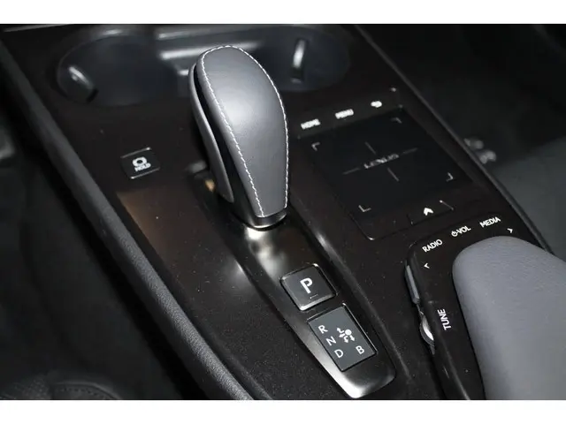 Lexus UX 300e Business Pro Pack Automaat 2020 Elektrisch 15