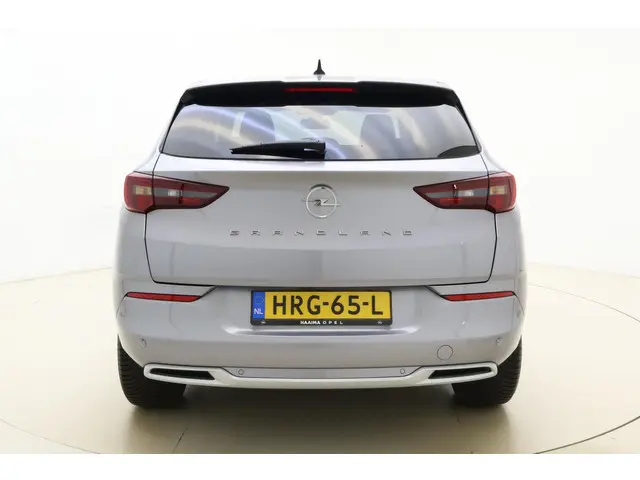 Opel Grandland 1.2 Turbo GS 2023 Benzine 11