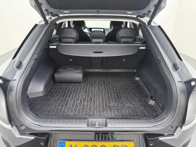 Kia EV6 Plus 77.4 kWh 2021 Elektrisch 11