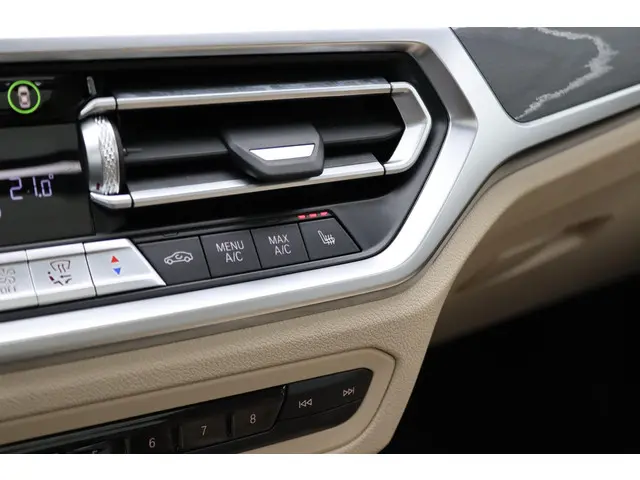 BMW 3 Serie Touring 320e 2021 Hybride Benzine 20