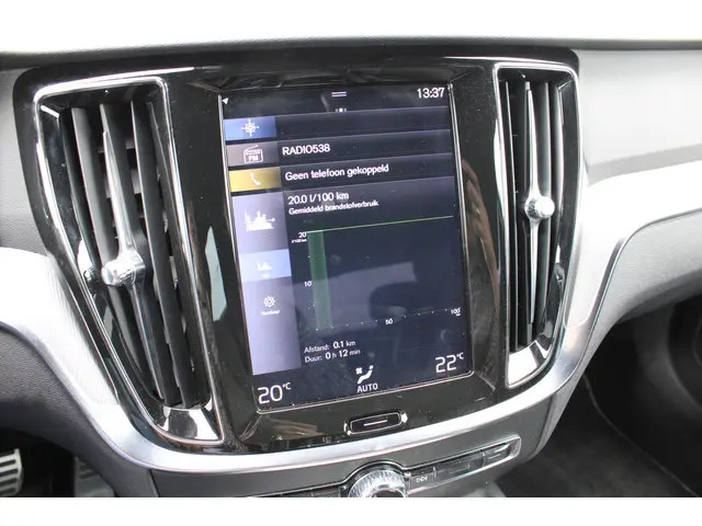 Volvo S60 T4 Automaat R-Design 2019 Benzine 47