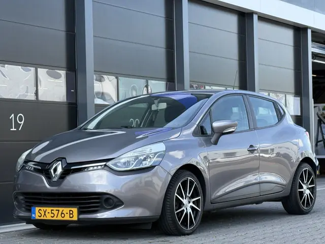 Renault Clio 1.5 DCI AUTOMAAT !!! 2014 Diesel