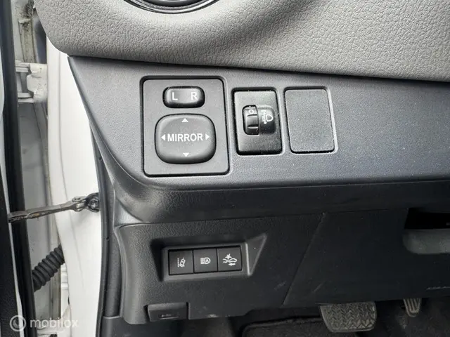 Toyota Yaris 1.5 Hybrid Active 2019 Hybride Benzine 14