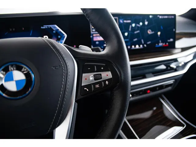 BMW X5 xDrive50e 2024 Hybride Benzine 46