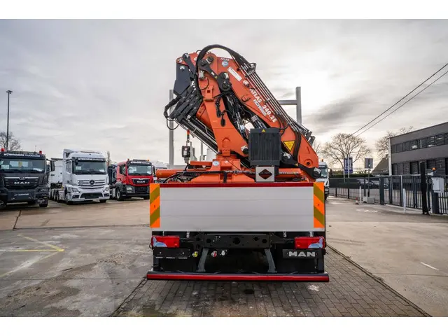 MAN TGM 18.250 +ATLAS 240.2E-A4+JIB 2022 Diesel 24