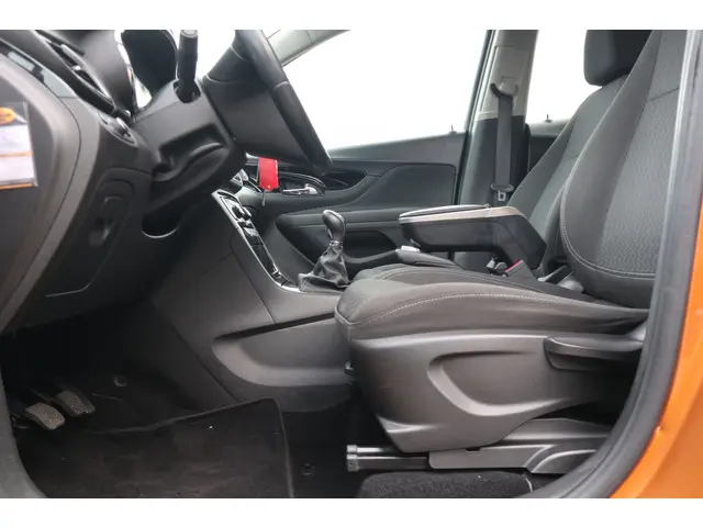 Opel Mokka X 1.4 Turbo Innovation 2016 Benzine 24