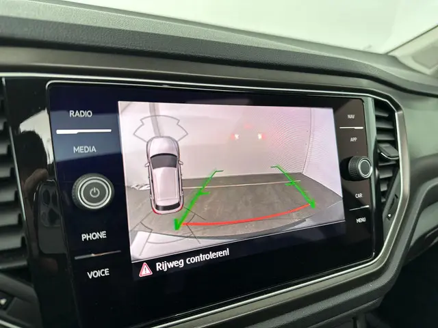 Volkswagen T-Roc 1.5 TSI Sport 2018 Benzine 15