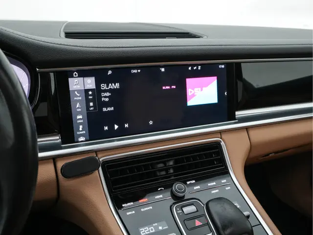 Porsche Panamera 3.0 4 2017 Benzine 15