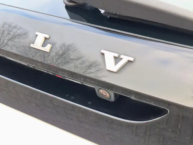 Volvo V40 1.6 T4 R-Design Automaat 2013 Benzine 22