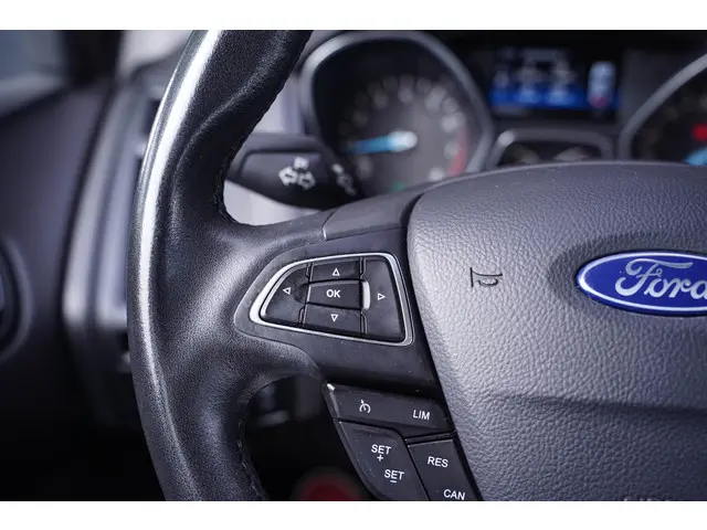 Ford Focus Wagon 1.0 Trend 2016 Benzine 22
